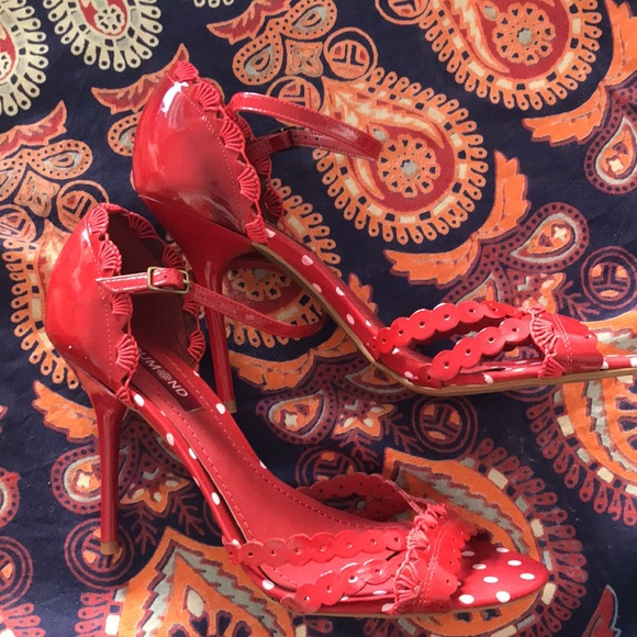 Dumond crochet eyelet heels made in Brazil 🇧🇷 - Picture 2 of 5